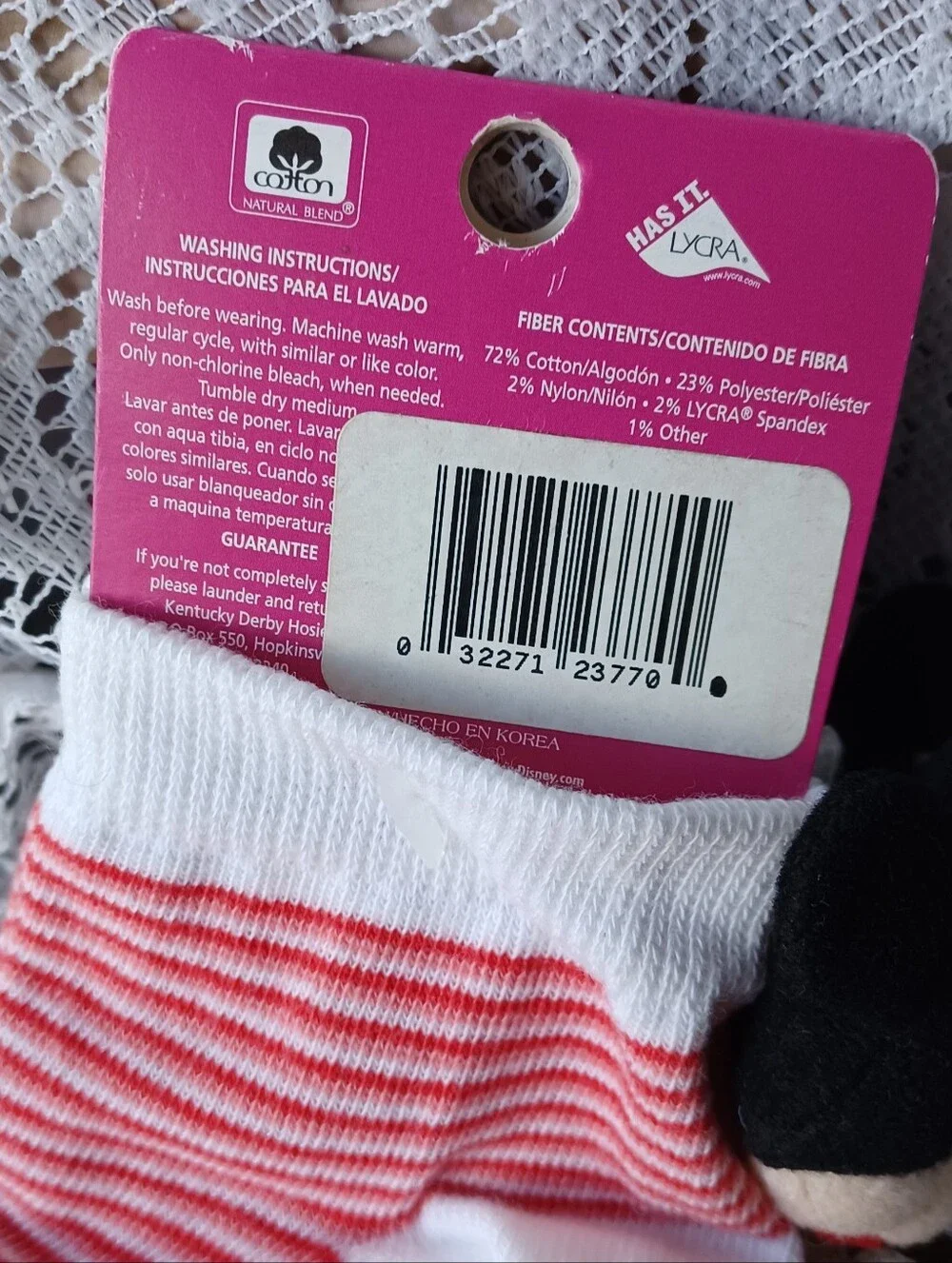 NEW VTG THE WONDERFUL WORLD OF DISNEY 1 PR WOMENS 3D MICKEY SOCKS SHOE SIZE 4-10